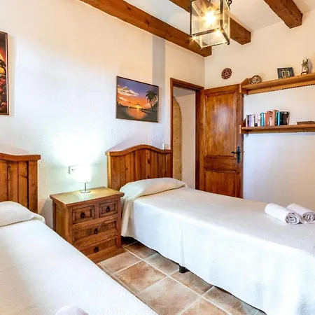 Сasa de vacaciones Schoenes In Der Naehe Von By Interhome