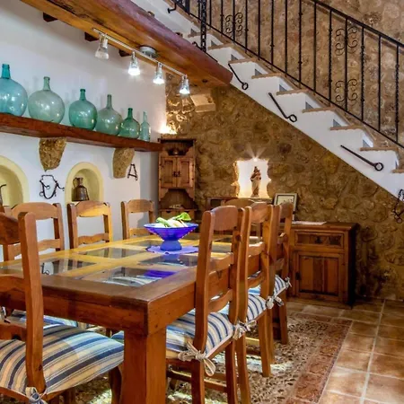 Сasa de vacaciones Schoenes In Der Naehe Von By Interhome *