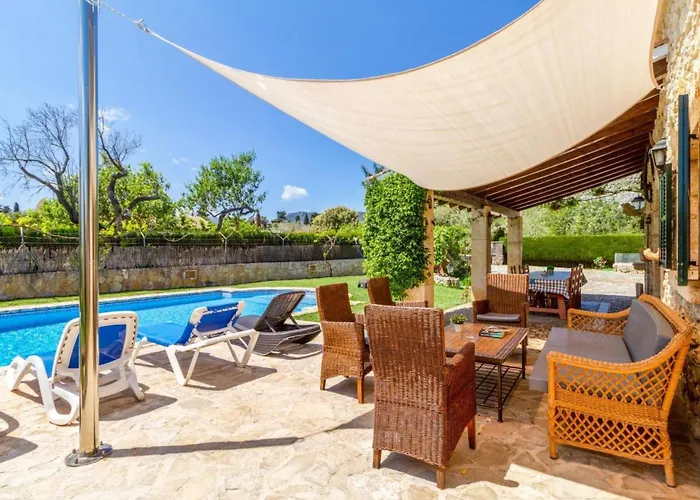 Schoenes In Der Naehe Von By Interhome Holiday home