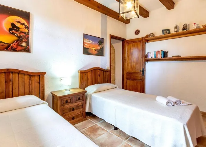 Holiday home Schoenes In Der Naehe Von By Interhome