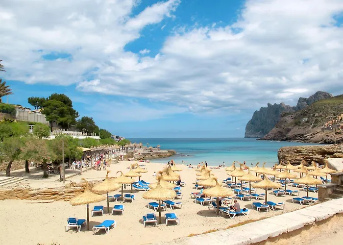 Schoenes In Der Naehe Von By Interhome Ferienhaus